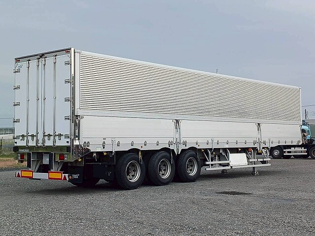 Others Gull Wing Trailer_1