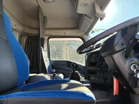 ISUZU Giga Trailer Head QKG-EXD52BD 2018 643,000km_16