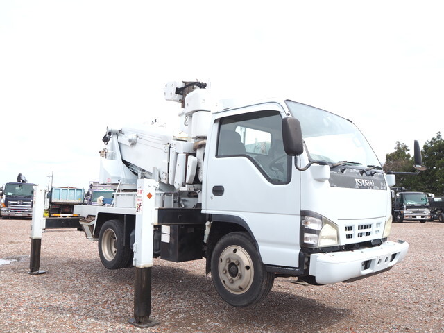 ISUZU Elf Cherry Picker PB-NKR81AN 2006 79,810km_1