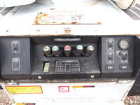 ISUZU Elf Cherry Picker PB-NKR81AN 2006 79,810km_24