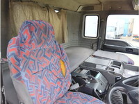 ISUZU Giga Container Carrier Truck KL-CVR51F4 2004 654,900km_14