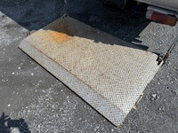 TOYOTA Dyna Aluminum Van BDG-XZU308 2011 192,200km_8