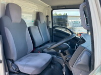 ISUZU Elf Refrigerator & Freezer Truck TPG-NLR85AN 2017 300,313km_32