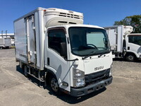 ISUZU Elf Refrigerator & Freezer Truck TPG-NLR85AN 2017 300,313km_3