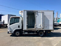 ISUZU Elf Refrigerator & Freezer Truck TPG-NLR85AN 2017 300,313km_6