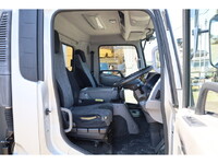 UD TRUCKS Condor Refrigerator & Freezer Truck TKG-MK38L 2016 135,735km_25