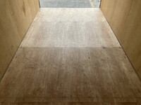 ISUZU Elf Aluminum Van TPG-NNR85AN 2017 252,629km_15