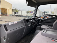 ISUZU Elf Aluminum Van TPG-NNR85AN 2017 252,629km_32