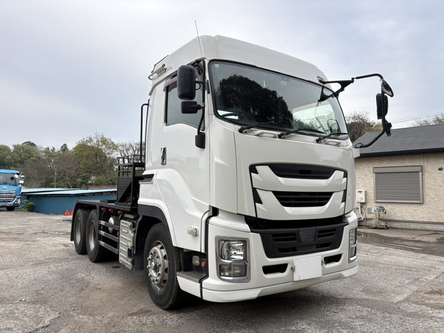 ISUZU Giga Trailer Head QDG-EXZ52BJ 2017 556,000km