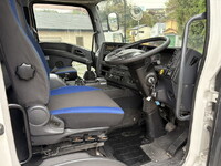 ISUZU Giga Trailer Head QDG-EXZ52BJ 2017 556,000km_23