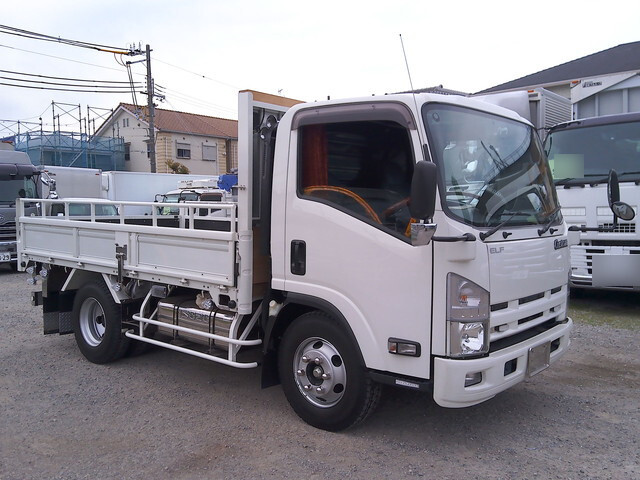 ISUZU Elf Flat Body SKG-NPR85YN 2015 17,716km