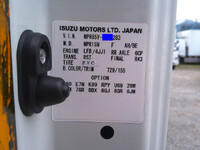ISUZU Elf Flat Body SKG-NPR85YN 2015 17,716km_32
