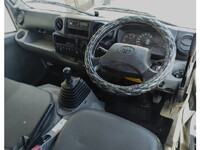 TOYOTA Dyna Dump TKG-XZU620D 2019 69,900km_23