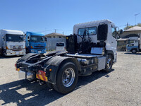 UD TRUCKS Quon Trailer Head 2PG-GK5AAD 2020 269,000km_2