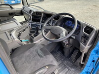 UD TRUCKS Quon Trailer Head QKG-GK6XAB 2018 804,000km_19