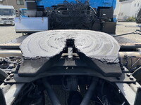 UD TRUCKS Quon Trailer Head QKG-GK6XAB 2018 804,000km_9