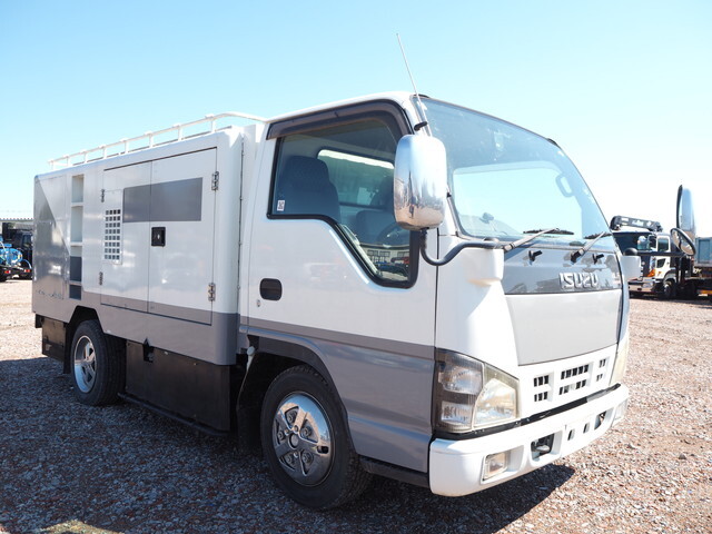 ISUZU Elf High Pressure Washer Truck PB-NKR81AN 2005 87,988km