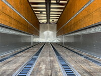 ISUZU Giga Aluminum Wing QKG-CYJ77B 2016 758,933km_11