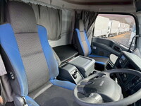 ISUZU Giga Aluminum Wing QKG-CYJ77B 2016 758,933km_24