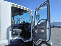 ISUZU Forward Refrigerator & Freezer Truck 2PG-FSR90T2 2018 597,743km_20