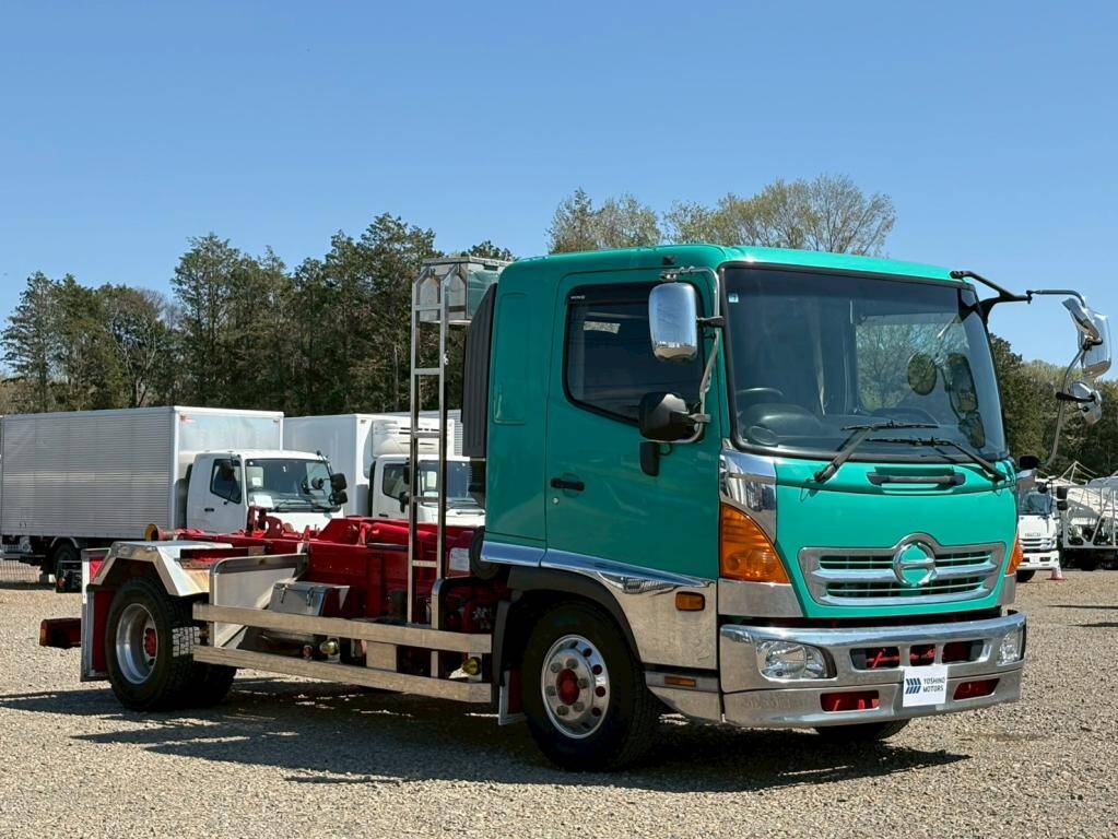 HINO Ranger Container Carrier Truck TKG-FD9JGAA 2016 202,000km