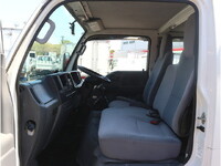 ISUZU Elf Double Cab TRG-NHR85A 2016 126,662km_33