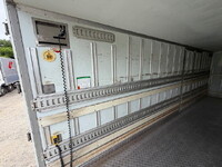 ISUZU Forward Refrigerator & Freezer Truck TKG-FRR90T2 2013 615,336km_13