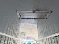 ISUZU Forward Refrigerator & Freezer Truck TKG-FRR90T2 2013 615,336km_16