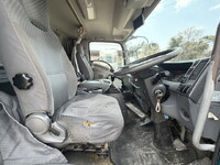 ISUZU Forward Refrigerator & Freezer Truck TKG-FRR90T2 2013 615,336km_31