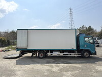 ISUZU Forward Refrigerator & Freezer Truck TKG-FRR90T2 2013 615,336km_6