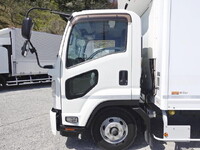 ISUZU Forward Refrigerator & Freezer Truck TKG-FRR90T2 2016 440,000km_10
