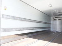 ISUZU Forward Refrigerator & Freezer Truck TKG-FRR90T2 2016 440,000km_11