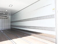 ISUZU Forward Refrigerator & Freezer Truck TKG-FRR90T2 2016 440,000km_12