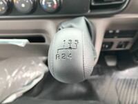 MITSUBISHI FUSO Canter Aluminum Van 2RG-FBA20 2025 206km_27