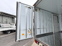 ISUZU Elf Refrigerator & Freezer Truck TRG-NHR85AN 2017 149,709km_10