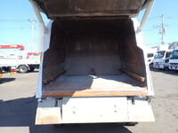ISUZU Elf Garbage Truck TKG-NMR85AN 2014 138,800km_11