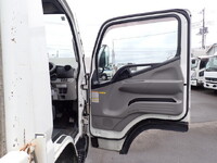 MITSUBISHI FUSO Canter Flat Body TPG-FEB50 2018 125,100km_26