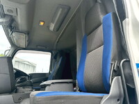 ISUZU Giga Aluminum Wing QPG-CYJ77B 2017 730,000km_22