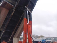 ISUZU Giga Dump QPG-CXZ77BT 2017 373,956km_9