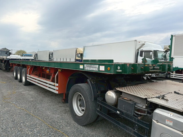 Others Others Flat Bed PFB34117 2013 0km