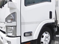 ISUZU Elf Refrigerator & Freezer Truck 2RG-NPR88AN 2019 449,000km_10