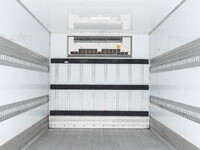 ISUZU Elf Refrigerator & Freezer Truck 2RG-NPR88AN 2019 449,000km_17