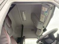 UD TRUCKS Quon Aluminum Wing 2RG-CG5FA 2025 15,000km_24