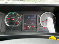 ISUZU Giga Aluminum Wing QKG-CYJ77B 2016 721,000km_22