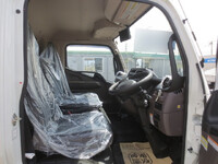 MITSUBISHI FUSO Canter Flat Body 2RG-FEB50 2025 413km_11