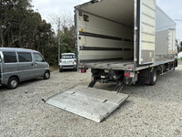 ISUZU Forward Refrigerator & Freezer Truck 2PG-FRR90T2 2022 415,000km_31