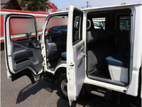 MITSUBISHI FUSO Canter Double Cab TKG-FBA20 2016 143,601km_12
