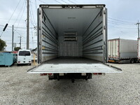 ISUZU Forward Refrigerator & Freezer Truck TKG-FRR90S2 2015 646,000km_17