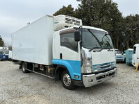 ISUZU Forward Refrigerator & Freezer Truck TKG-FRR90S2 2015 646,000km_1