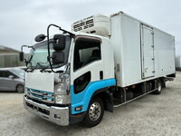 ISUZU Forward Refrigerator & Freezer Truck TKG-FRR90S2 2015 646,000km_3